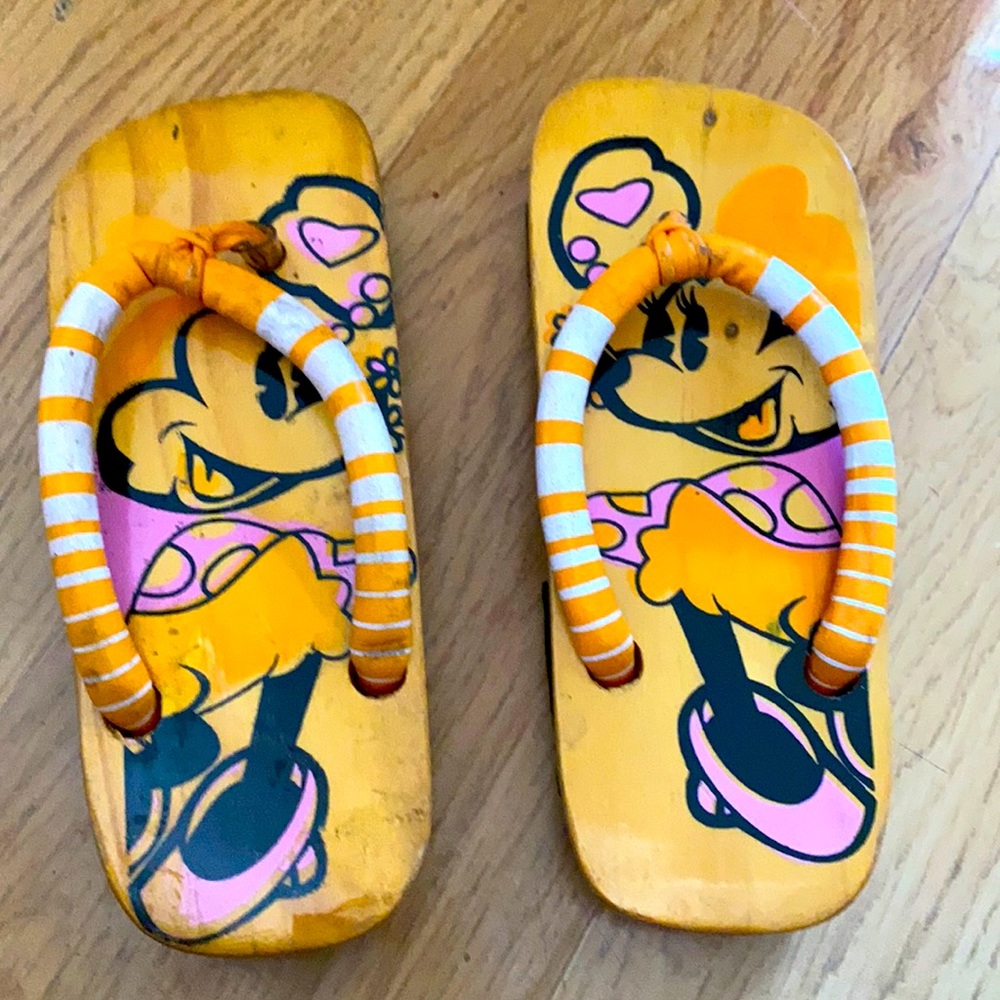 Disney Japanese Wooden Clogs size 7 toddler